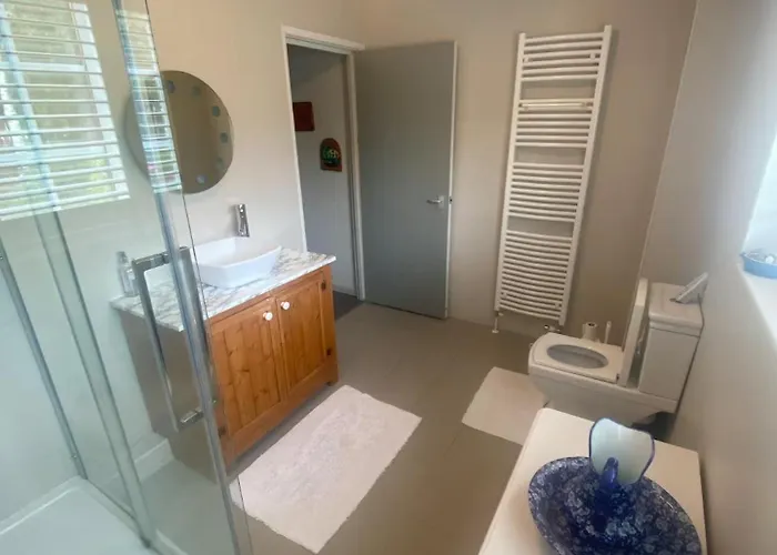 Double With Garden View Rum i privatbostad